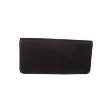 Load image into Gallery viewer, TORY BURCH Kira Envelope Clutch Black
