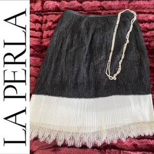 LA PERLA Lace Black Skirt with Lace Trim Sz 8 NWT